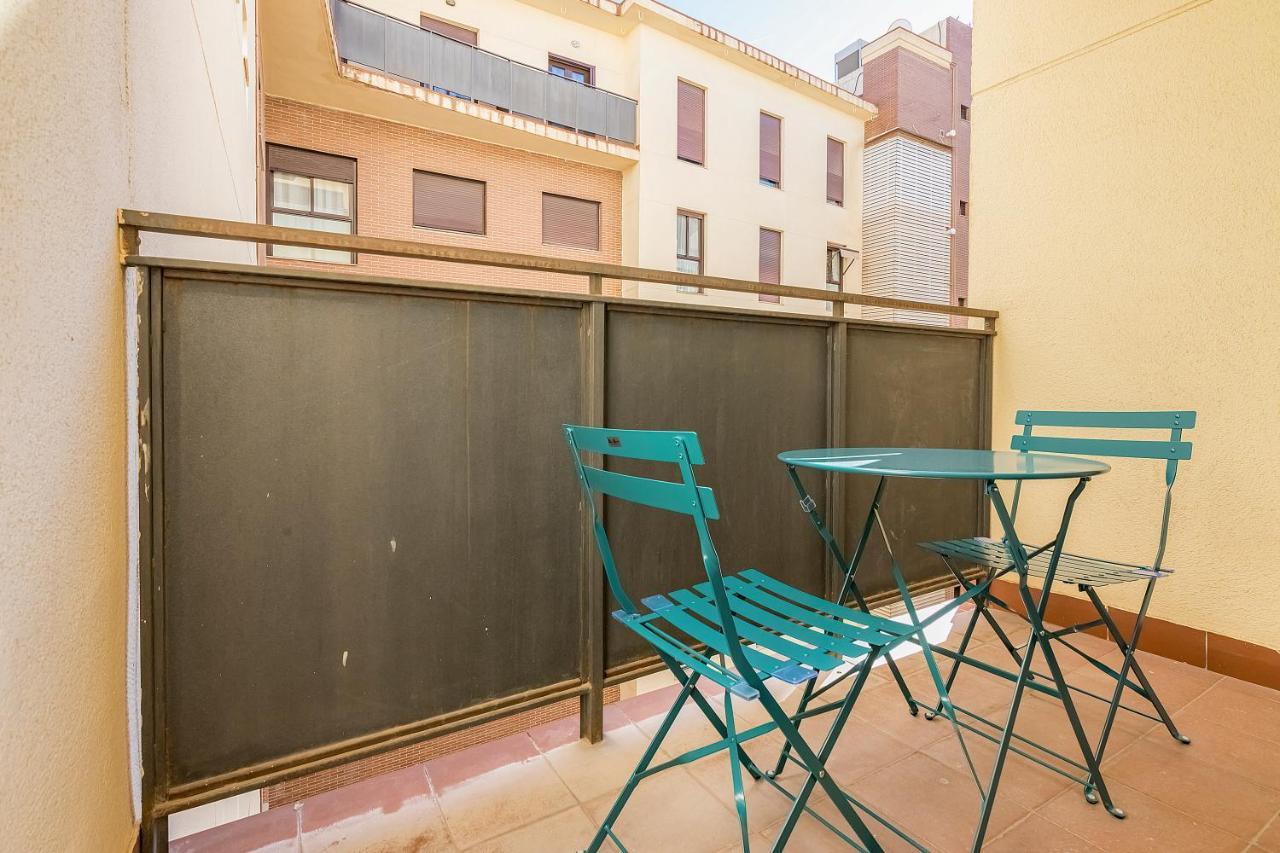 Bhost - Colon Leilighet Málaga Eksteriør bilde